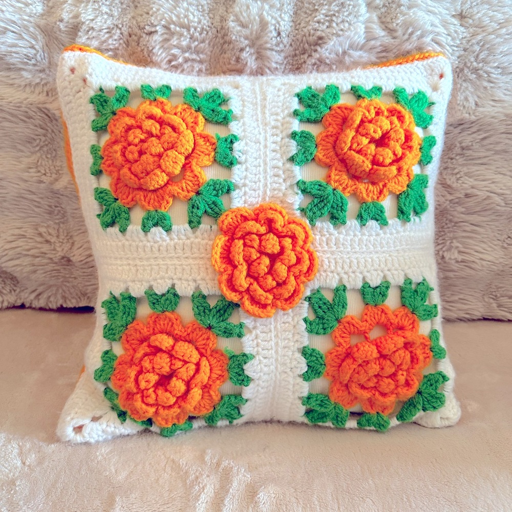 Orange White Boho Floral Knit Throw Pillow Decor - Picture 1 of 2
